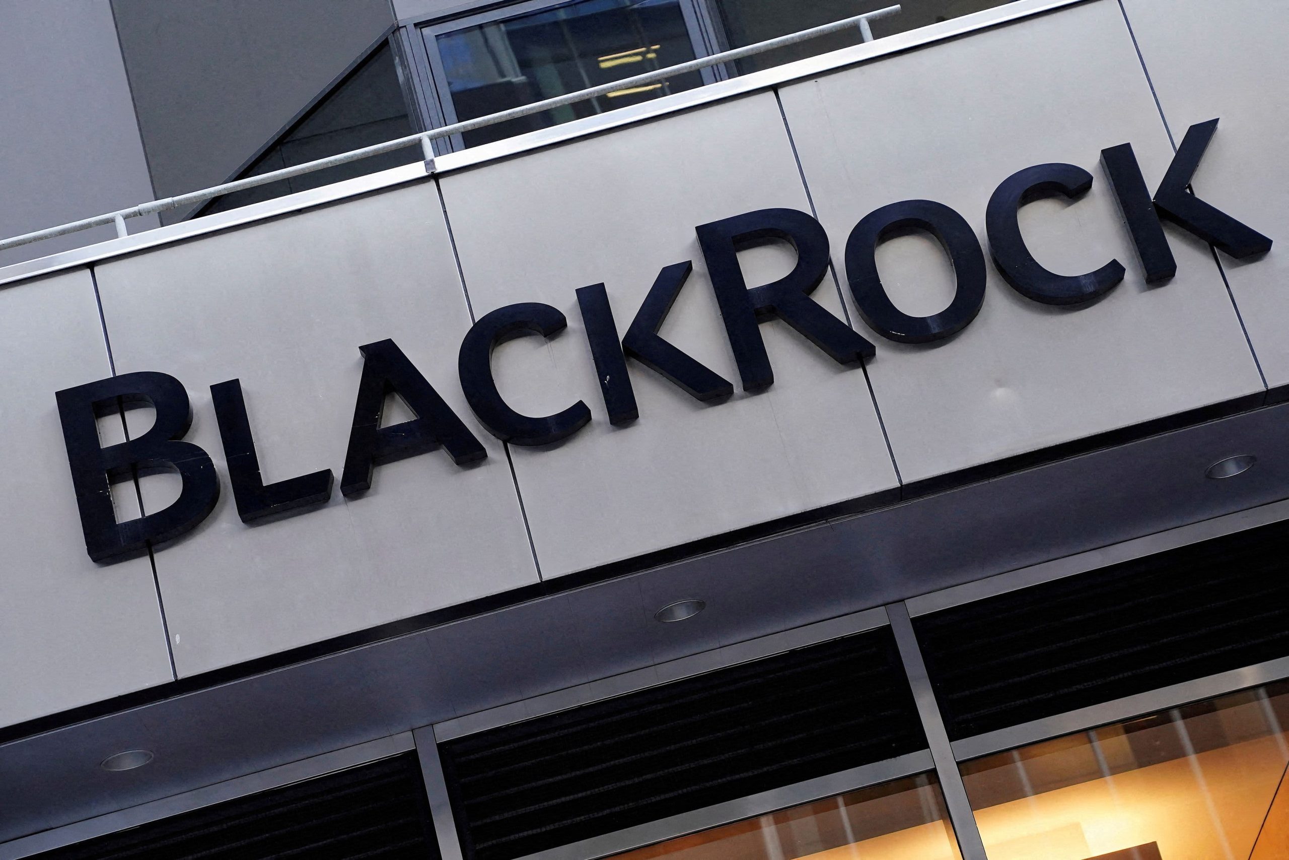 BlackRock expands its tokenized money market fund to Polygon and other blockchains