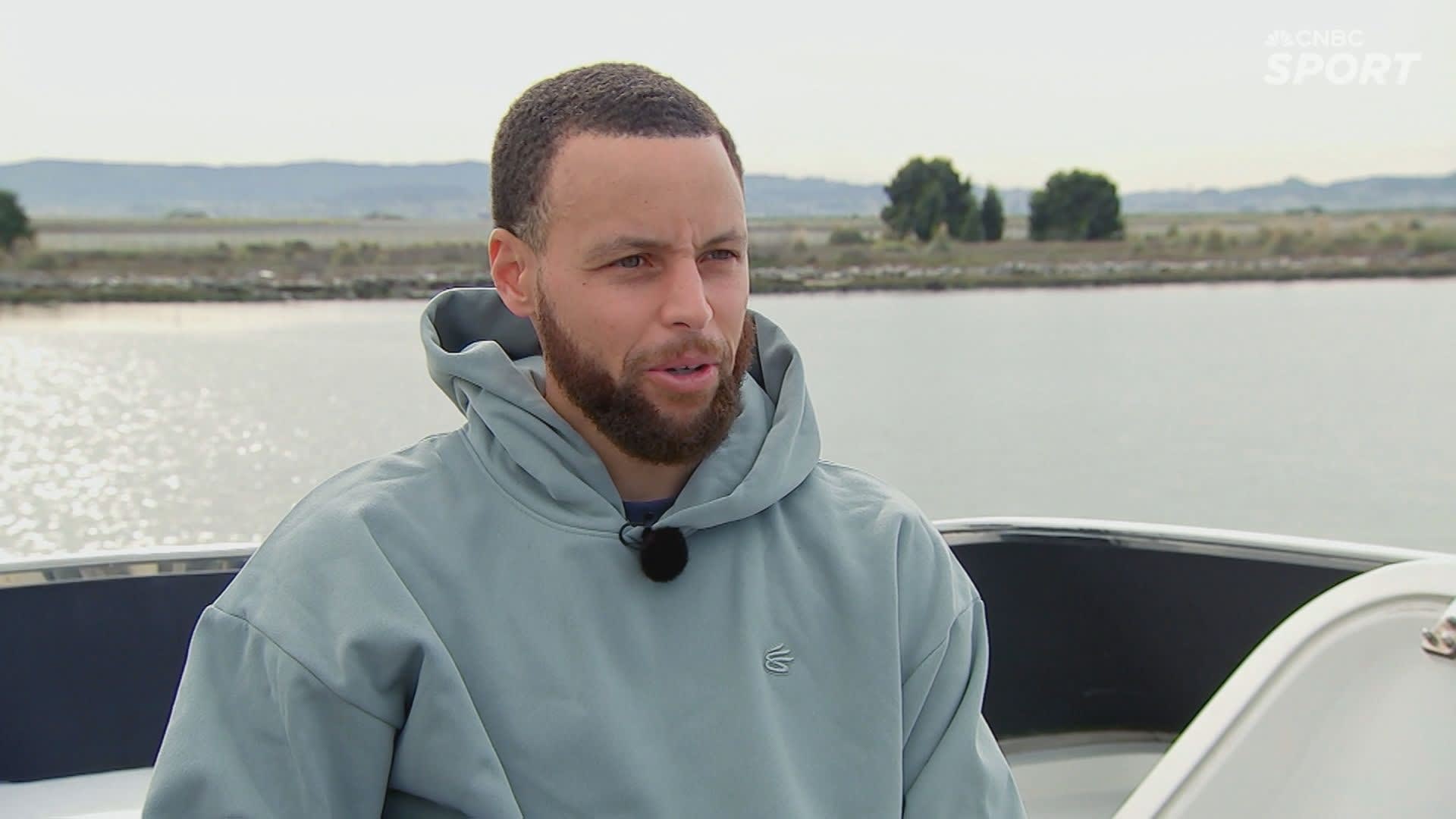 Stephen Curryโs mantra: Elevate the under