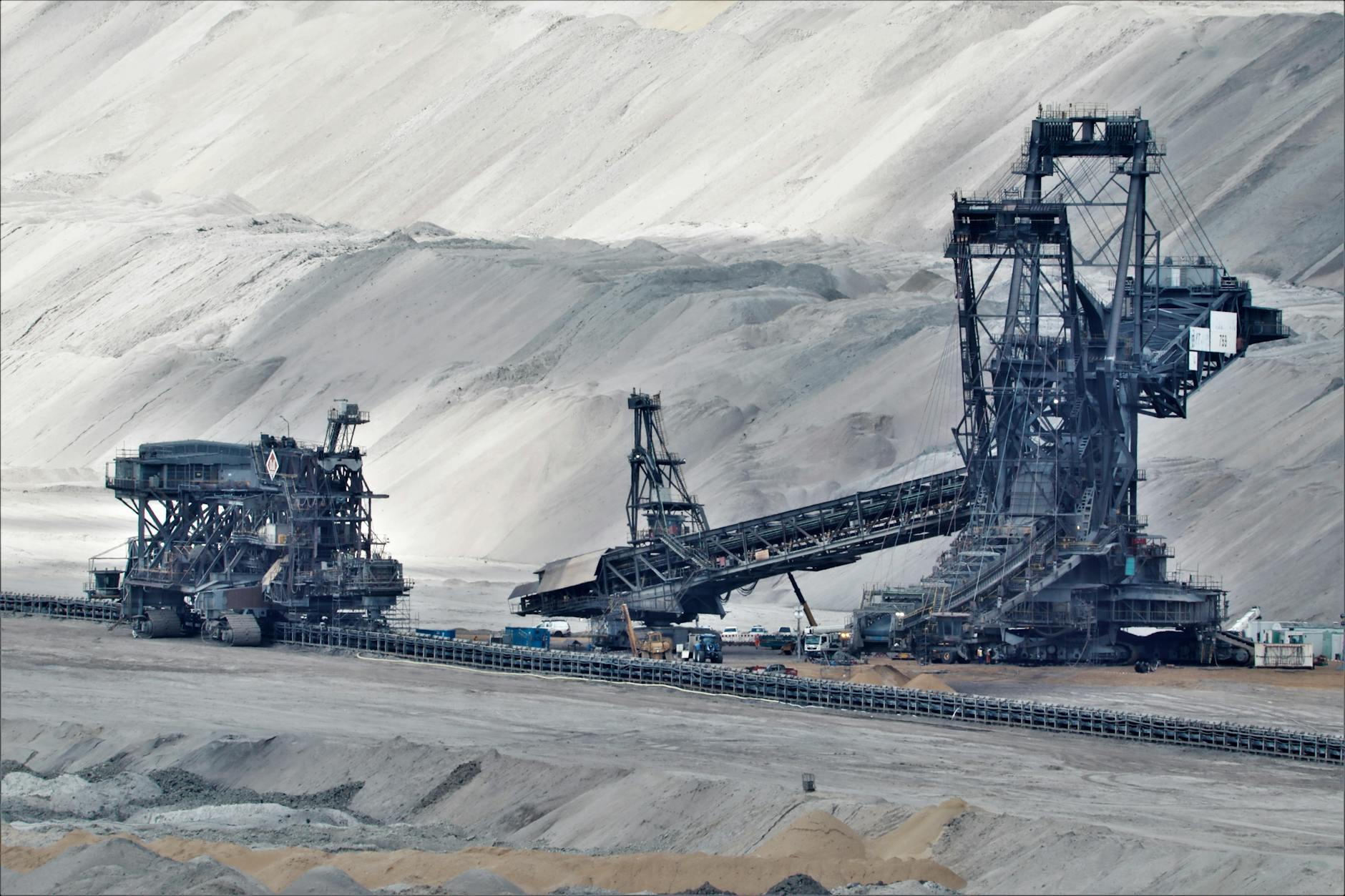 Heavy mining equipment at an industrial lithium extraction site