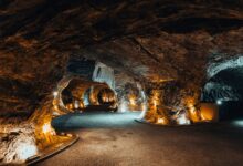 Large underground salt cavern used for compressed air energy storage infrastructure
